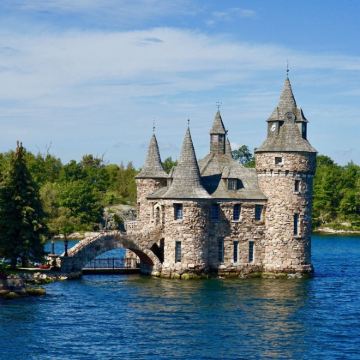 加拿大渥太华出发:金斯顿+ 千岛群岛一日游 加拿大渥太华出发:金斯顿+ 千岛群岛一日游