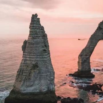 巴黎包车一日览尽阿瓦尔悬崖三大名胜 巴黎包车一日览尽阿瓦尔悬崖三大名胜