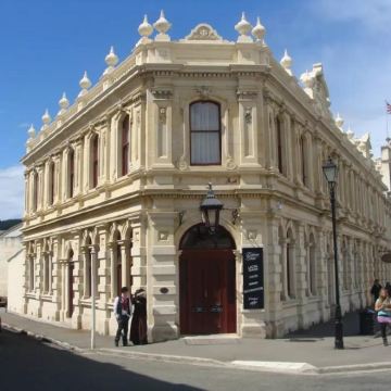 新西兰达尼丁往返:奥玛鲁一日游|打卡白石古城&蓝企鹅 新西兰达尼丁往返:奥玛鲁一日游|打卡白石古城&蓝企鹅