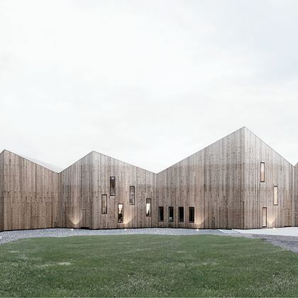 挪威+莫尔德主教座堂+Romsdal历史文化博物馆+阿克球场 挪威+莫尔德主教座堂+Romsdal历史文化博物馆+阿克球场