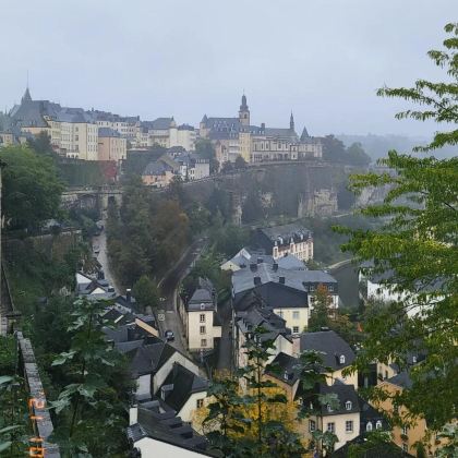 卢森堡+风景走廊+自由大街+少女像一日游/行程可调-中文专车 卢森堡+风景走廊+自由大街+少女像一日游/行程可调-中文专车