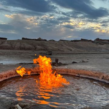 库车独库公路终点站+拜城烈焰泉+千佛洞+天山神秘大峡谷1日游 库车独库公路终点站+拜城烈焰泉+千佛洞+天山神秘大峡谷1日游