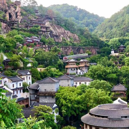 梅州客天下客家小镇景区+五指石+石林寺一日游 可英文服务 梅州客天下客家小镇景区+五指石+石林寺一日游 可英文服务
