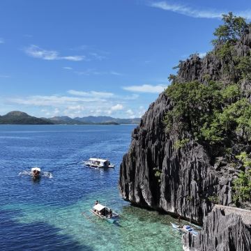 科隆岛深度跳岛游A【凯央根 双子泻湖 沉船 珊瑚花园 沙滩】 科隆岛深度跳岛游A【凯央根 双子泻湖 沉船 珊瑚花园 沙滩】