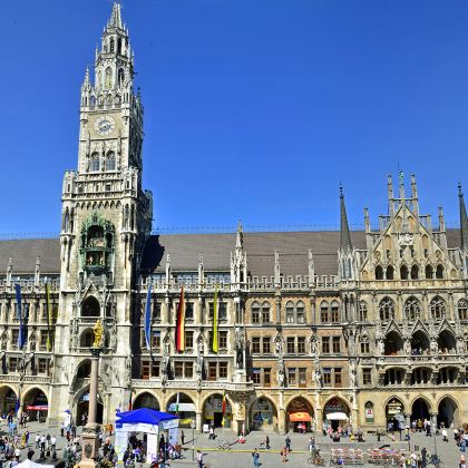 慕尼黑包车一日游 宝马博物馆+德意志博物馆包车 慕尼黑包车一日游 宝马博物馆+德意志博物馆包车