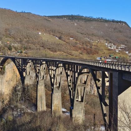 黑山秘境,波德戈理察往返 :黑湖+杜米托尔国家公园+塔拉峡谷 黑山秘境,波德戈理察往返 :黑湖+杜米托尔国家公园+塔拉峡谷