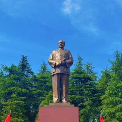 纯玩精品◆韶山毛泽东故居+纪念馆+铜像广场+刘少奇故居1日活动 纯玩精品◆韶山毛泽东故居+纪念馆+铜像广场+刘少奇故居1日活动