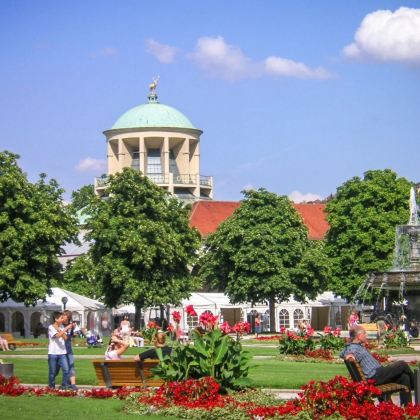 德国斯图加特市区打卡网红景点-漫步老城感受历史-包车-精选 德国斯图加特市区打卡网红景点-漫步老城感受历史-包车-精选