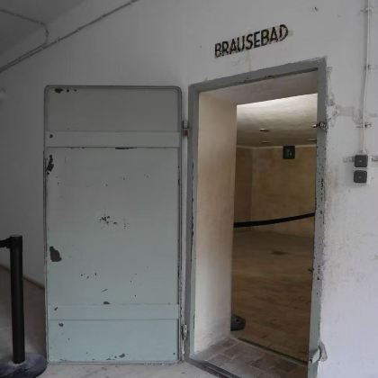 德国慕尼黑出发「达豪集中营 + 奥格斯堡」历史人文包车一日游 德国慕尼黑出发「达豪集中营 + 奥格斯堡」历史人文包车一日游