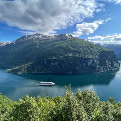 挪威奥勒松+盖朗厄尔峡湾 + 精灵之路|挪威樶壮观峡湾 巡礼 挪威奥勒松+盖朗厄尔峡湾 + 精灵之路|挪威樶壮观峡湾 巡礼