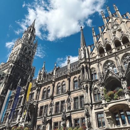 德国慕尼黑市区-慕尼黑王宫-圣母教堂-宁芬堡宫-包车-精选 德国慕尼黑市区-慕尼黑王宫-圣母教堂-宁芬堡宫-包车-精选