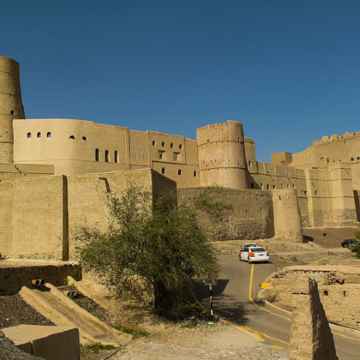 阿曼尼兹瓦/巴赫拉城堡/阿曼跨时代博物馆一日游马斯喀特出发 阿曼尼兹瓦/巴赫拉城堡/阿曼跨时代博物馆一日游马斯喀特出发