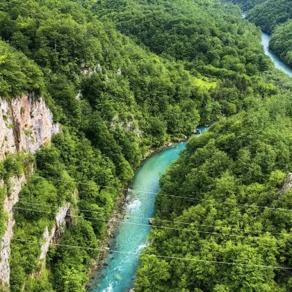 黑山高山秘境,布德瓦往返 :黑湖+杜米托尔国家公园+塔拉峡谷 黑山高山秘境,布德瓦往返 :黑湖+杜米托尔国家公园+塔拉峡谷