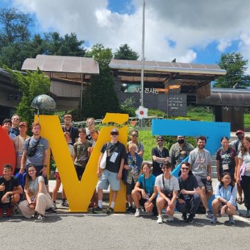 DMZ一日游:第三隧道/都罗展望台/临津阁/可另选脱北者见面 DMZ一日游:第三隧道/都罗展望台/临津阁/可另选脱北者见面