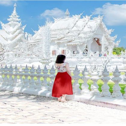 泰国清迈白庙+黑庙+清莱蓝庙一日游