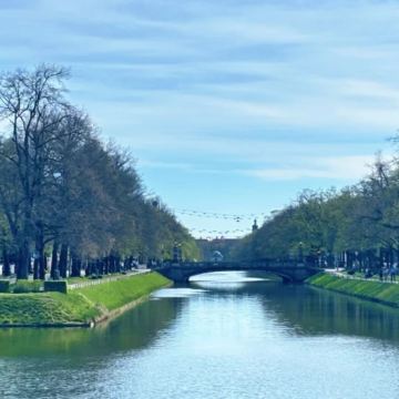 德国柏林往返奥拉宁堡宫-奥拉宁堡老城--莱尼茨湖-包车-精选 德国柏林往返奥拉宁堡宫-奥拉宁堡老城--莱尼茨湖-包车-精选