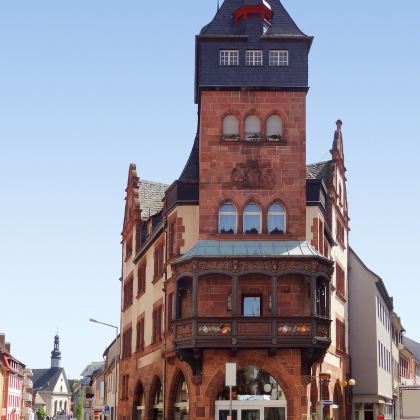 慕尼黑往返:纽伦堡一日游(英文团|8.5小时) 慕尼黑往返:纽伦堡一日游(英文团|8.5小时)