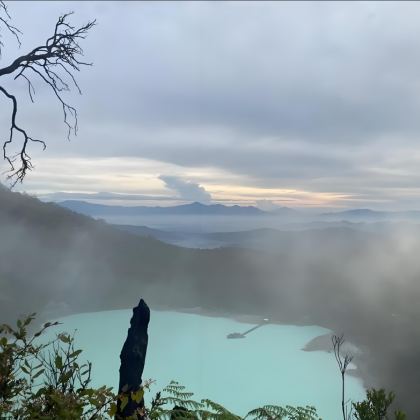 卡瓦普定火山湖+覆舟火山一日游 卡瓦普定火山湖+覆舟火山一日游