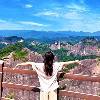 桂林丹霞八角寨一日游【看雪景雾凇+门票+半山滑道+观光车】 桂林丹霞八角寨一日游【看雪景雾凇+门票+半山滑道+观光车】