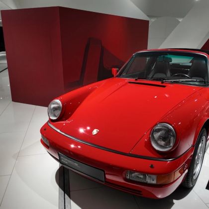 德国斯图加特市区+保时捷博物馆+奔驰博物馆-包车-精选 德国斯图加特市区+保时捷博物馆+奔驰博物馆-包车-精选