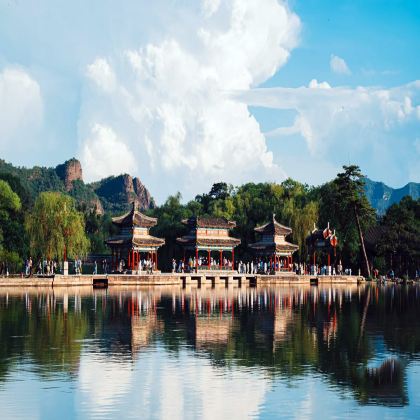 避暑山庄半日游【人工讲解& 纯玩无购物&带您走进皇家园林】 避暑山庄半日游【人工讲解& 纯玩无购物&带您走进皇家园林】