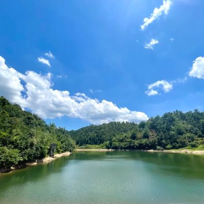 【上海大巴团·轻徒】绍兴神仙大峡谷一日游丨穿越峡谷铁索攀附 【上海大巴团·轻徒】绍兴神仙大峡谷一日游丨穿越峡谷铁索攀附