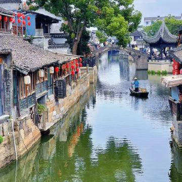 【赠送耳麦◆纯玩团◆热销品】苏州拙政园+狮子林+虎丘+寒山寺 【赠送耳麦◆纯玩团◆热销品】苏州拙政园+狮子林+虎丘+寒山寺