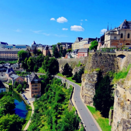 卢森堡+风景走廊+佩特罗斯大峡谷一日游/行程可调-中文专车 卢森堡+风景走廊+佩特罗斯大峡谷一日游/行程可调-中文专车