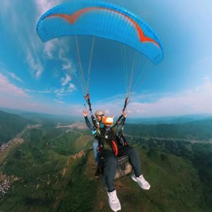 湖北咸宁大幕山滑翔伞【专业教练+预约优先安排】 湖北咸宁大幕山滑翔伞【专业教练+预约优先安排】