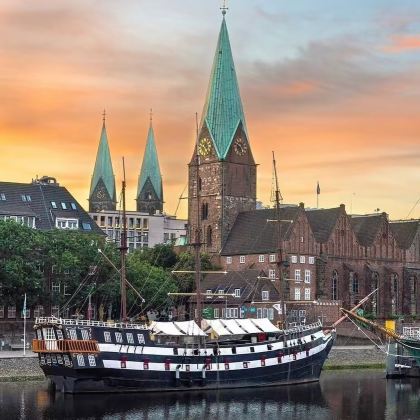 德国不莱梅中世纪城堡+罗兰雕像-感受格林童话与历史的交汇 德国不莱梅中世纪城堡+罗兰雕像-感受格林童话与历史的交汇