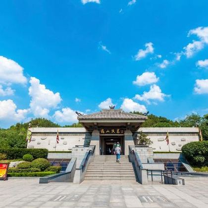 龟山汉墓2H人工讲解 橄榄游● 资深大咖导游精讲 15人内 龟山汉墓2H人工讲解 橄榄游● 资深大咖导游精讲 15人内