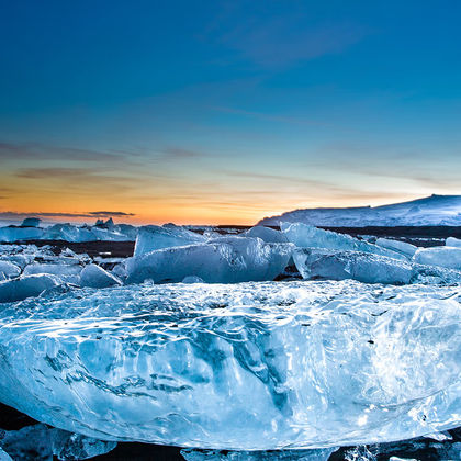 冰岛冰河湖+钻石冰沙滩+塞里雅兰瀑布+维克小镇一日游