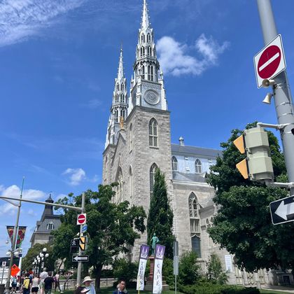 加拿大铸币厂+总督府+里多瀑布+拜沃德市场一日游中英文服务 加拿大铸币厂+总督府+里多瀑布+拜沃德市场一日游中英文服务