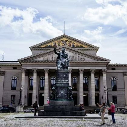 德国慕尼黑一日游【德意志博物馆+宝马世界+海洋生命水族馆】 德国慕尼黑一日游【德意志博物馆+宝马世界+海洋生命水族馆】