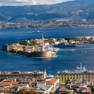 意大利:墨西拿一日游|私家出行|行程可定制|中文地陪向导 意大利:墨西拿一日游|私家出行|行程可定制|中文地陪向导