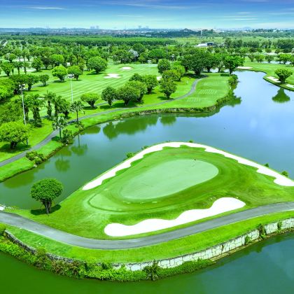 隆城高尔夫球场:胡志明市附近18洞豪华高尔夫体验 隆城高尔夫球场:胡志明市附近18洞豪华高尔夫体验