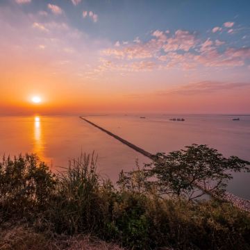 【春日尽撒欢 放马去连云】连岛景区红色亲子营一日游 【春日尽撒欢 放马去连云】连岛景区红色亲子营一日游