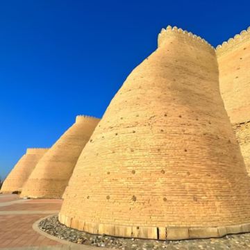 乌兹布哈拉波洛哈兹清真寺+米纳瑞高塔一日游 乌兹布哈拉波洛哈兹清真寺+米纳瑞高塔一日游