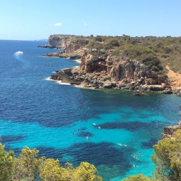 马略卡岛+果冻海悬崖+包车一日游【中文司机】 马略卡岛+果冻海悬崖+包车一日游【中文司机】