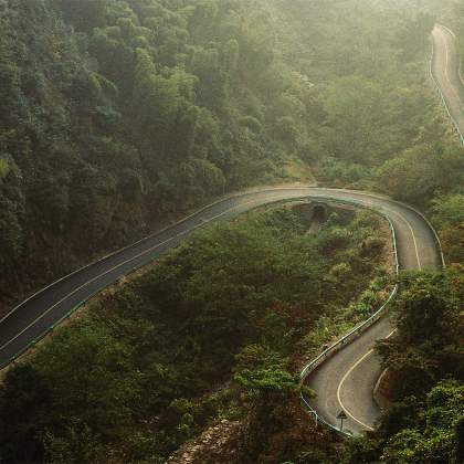 从东京出发:汽车博物馆+伊香保温泉街+榛名山+榛名湖一日游 从东京出发:汽车博物馆+伊香保温泉街+榛名山+榛名湖一日游