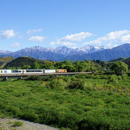 新西兰北岛+南岛+福克斯冰川+皇后镇12日11晚私家团 新西兰北岛+南岛+福克斯冰川+皇后镇12日11晚私家团