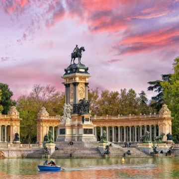 西班牙马德里+希腊雅典+圣托里尼10日9晚私家团 西班牙马德里+希腊雅典+圣托里尼10日9晚私家团