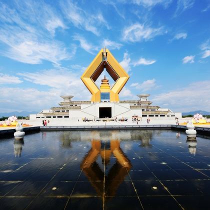 西安兵马俑+华清池+法门寺+华山6日5晚跟团游 西安兵马俑+华清池+法门寺+华山6日5晚跟团游