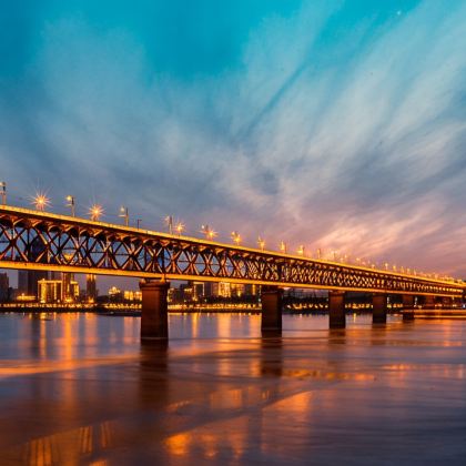 武汉+黄鹤楼+长江三峡+三峡大坝4日3晚自由行 武汉+黄鹤楼+长江三峡+三峡大坝4日3晚自由行