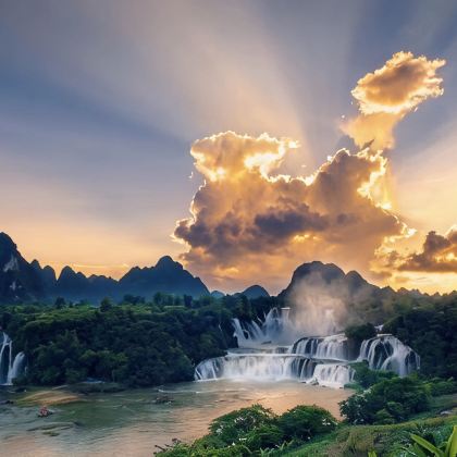 广西南宁+巴马+德天+明仕田园+北海+涠洲岛8日7晚私家团 广西南宁+巴马+德天+明仕田园+北海+涠洲岛8日7晚私家团