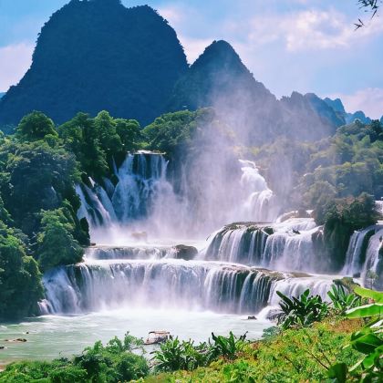 广西崇左+靖西+德天跨国瀑布景区+明仕田园+巴马6日5晚拼小团 广西崇左+靖西+德天跨国瀑布景区+明仕田园+巴马6日5晚拼小团