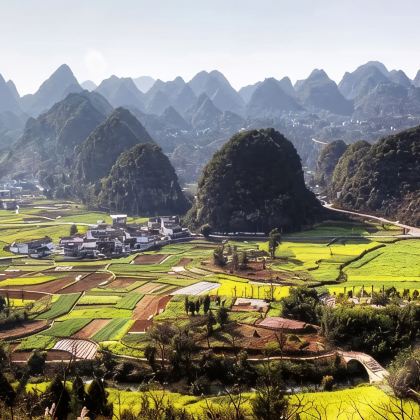 安顺+黄果树景区+万峰林景区+马岭河峡谷景区+六枝龙井生态温泉度假区+草海国家级自然保护区5日4晚私家团 安顺+黄果树景区+万峰林景区+马岭河峡谷景区+六枝龙井生态温泉度假区+草海国家级自然保护区5日4晚私家团