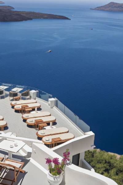 Sun Rocks Boutique Hotel