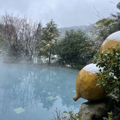 安顺+黄果树景区+万峰林景区+马岭河峡谷景区+六枝龙井生态温泉度假区+草海国家级自然保护区5日4晚私家团 安顺+黄果树景区+万峰林景区+马岭河峡谷景区+六枝龙井生态温泉度假区+草海国家级自然保护区5日4晚私家团