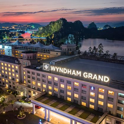 肇庆七星岩东门广场2日1晚自由行 肇庆七星岩东门广场2日1晚自由行